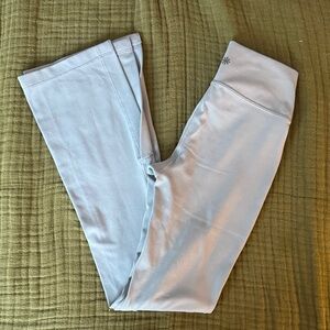 Athleta Transcend Crossover Legging - Green